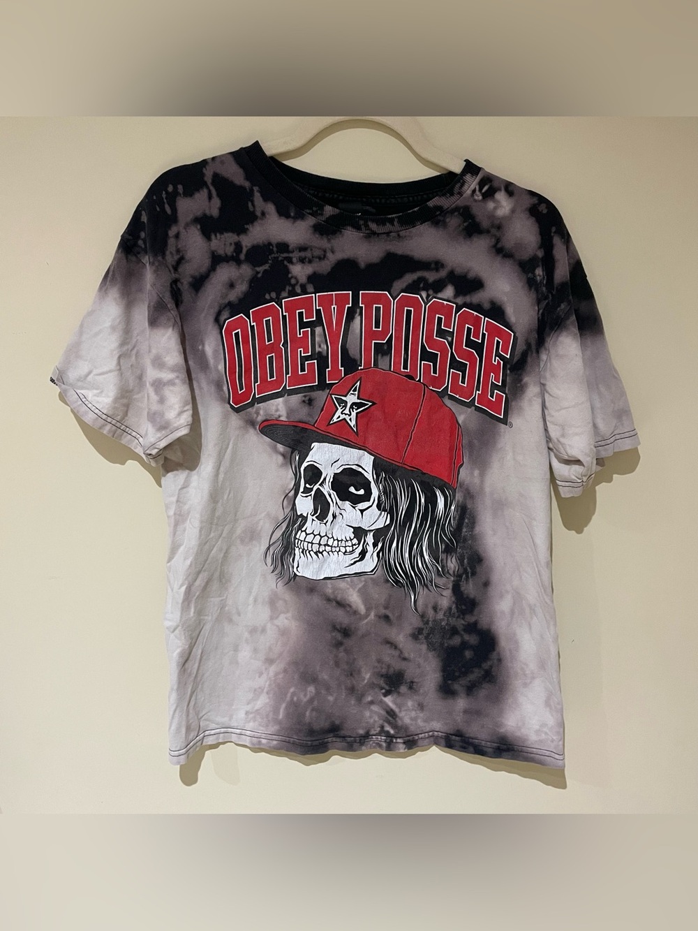 ⭐️Obey Black White Tie-Dye Tee with Red Graphic⭐️